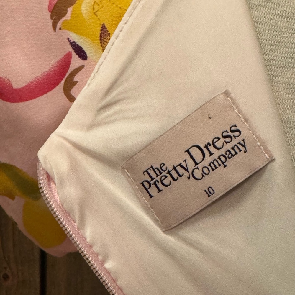 The Pretty Dress Company Hourglass Pencil Seville  Pink Floral US Sz 6 - Picture 7 of 11